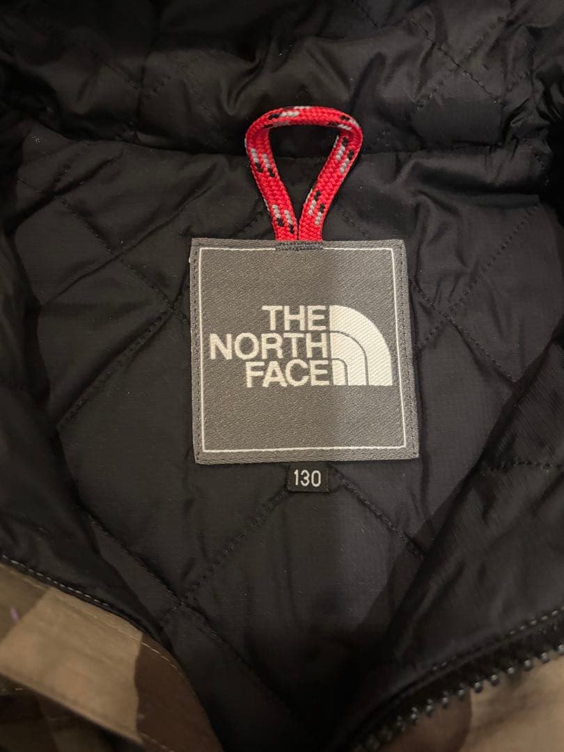 THE NORTH FACE 迷彩柄 スキー　キッズスノボ　ウェア　130