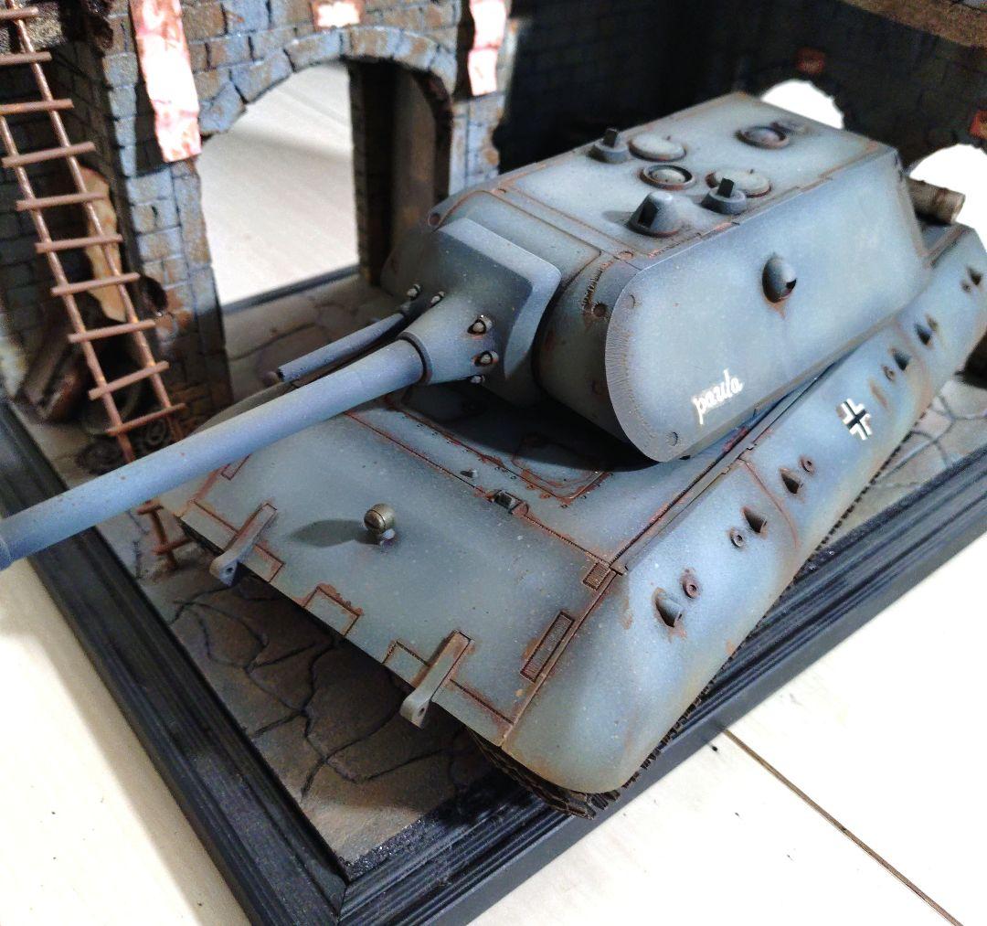 〚塗装完成品〛ドラゴンモデル　 1/35 ドイツ　E100重戦車