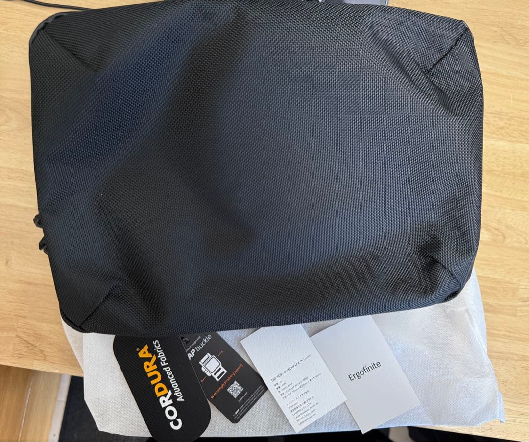 バッグ THE TOKYO TECHPACK SLING