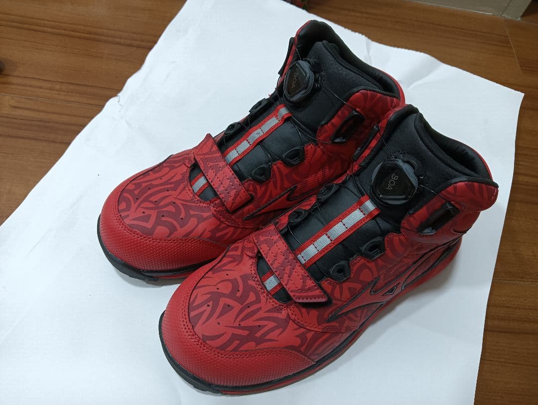 限定 安全靴 ミズノ mizuno スニーカー BOA 25.5 レッドブラック
