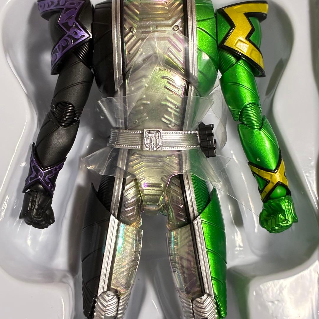 真骨頂　仮面ライダーW サイクロンジョーカーエクストリーム　真骨彫