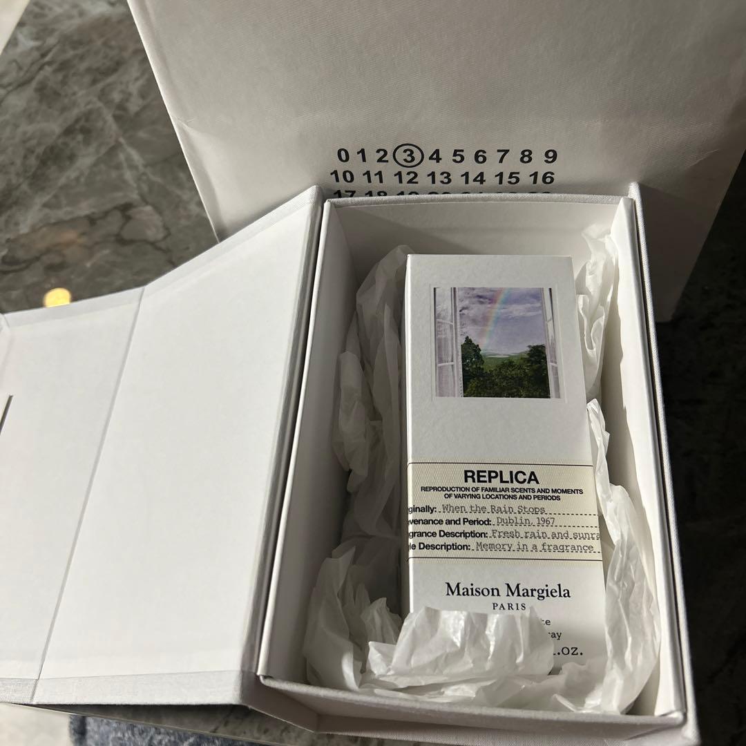 マルジェラ　レプリカ　オードトワレ　ウェン　ザ　レイン　ストップス