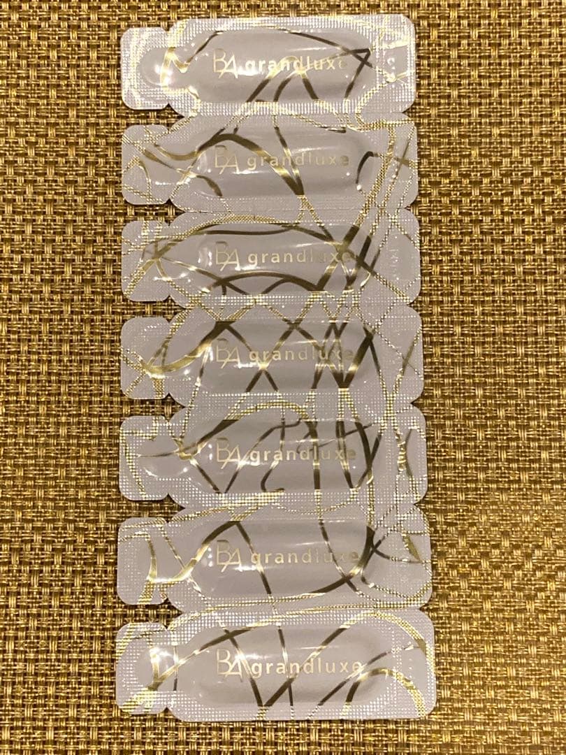 新入荷POLA 最高峰エイジングケアB.A グランラグゼ IV 美容液70枚