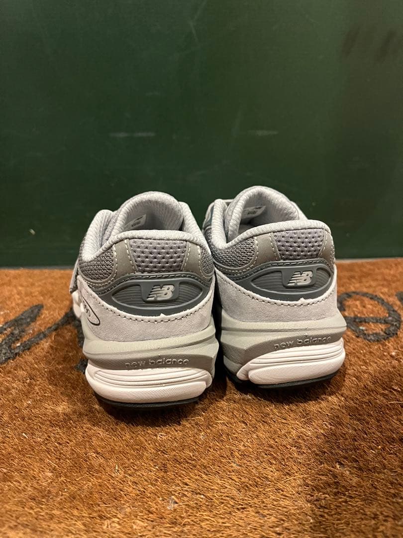 NEW BALANCE 21cm PV990GL6 GRAY 美品 キッズ