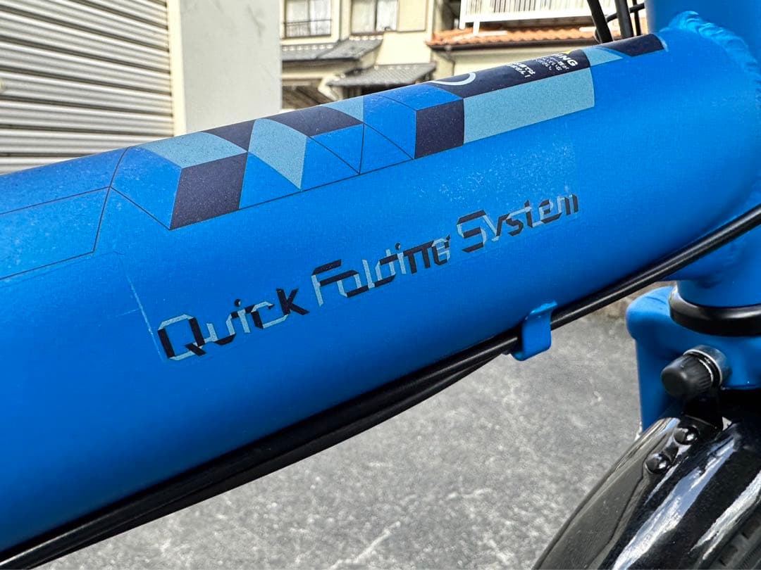 美品(使用期間1ヶ月未満)折り畳み自転車