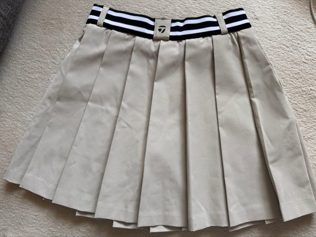 TaylorMade プリーツスカート