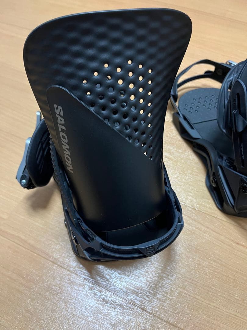 Salomon Hologram ブラック ビンディング M 美品