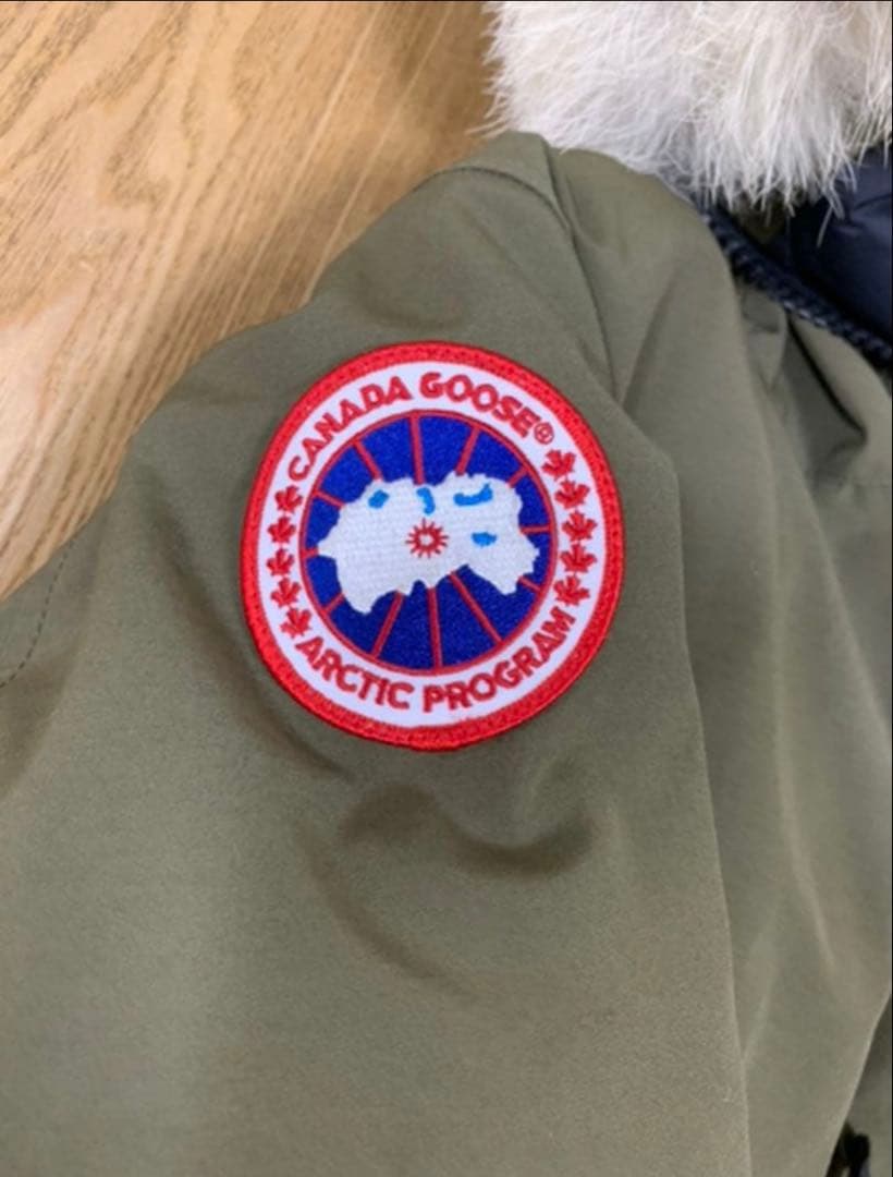 カナダグース　正規品　ダウン　ファー　