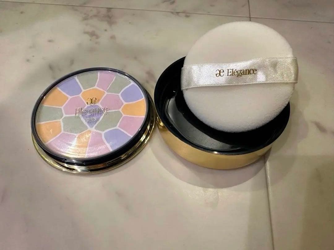 エレガンス ラ プードル オートニュアンス　フェイスパウダー R81