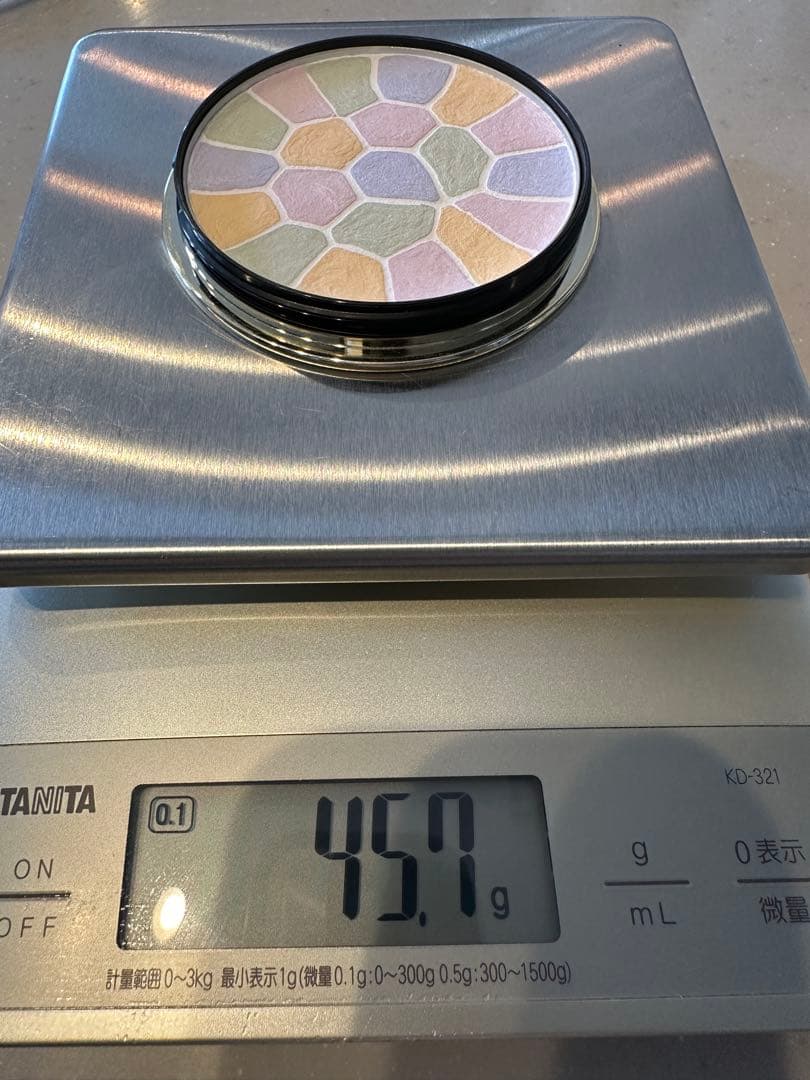 エレガンス ラ プードル オートニュアンス　フェイスパウダー R81