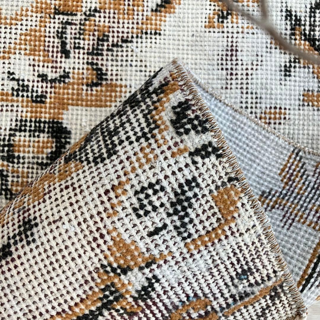 ライトグレー54×199ブラック　キャラメル　ランナー　トルコヴィンテージラグ