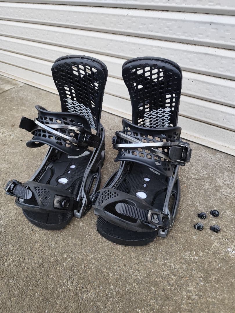 Burton Genesis EST Мサイズ　ビンディング ブラック
