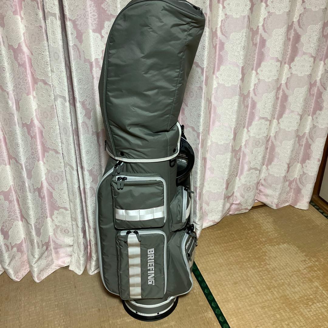 【美品】ブリーフィング キャディバッグ CR-6 #3 2025年　L.GRAY