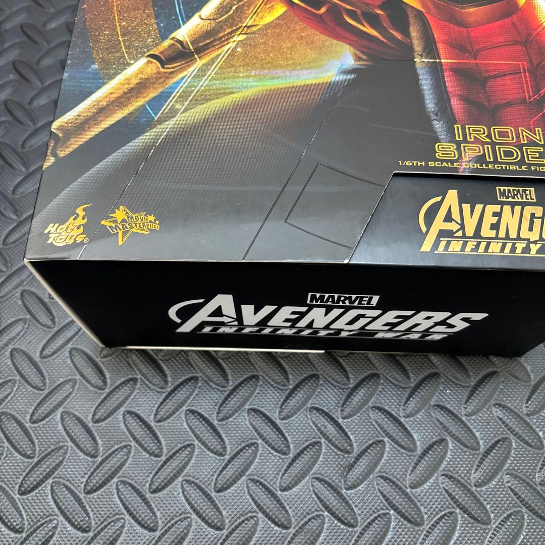 ホットトイズ　アイアン・スパイダー スパイダーマン　マーベル