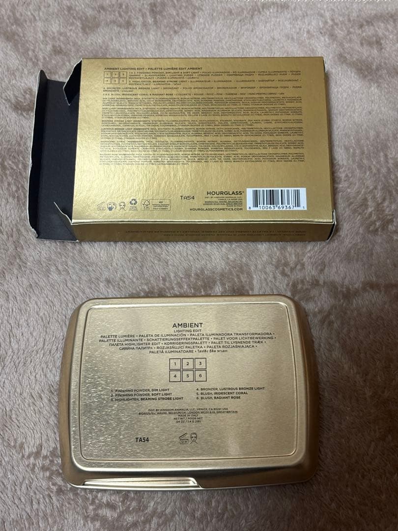 HOURGLASS × BARNEYS NEW YORK フェイスパレット