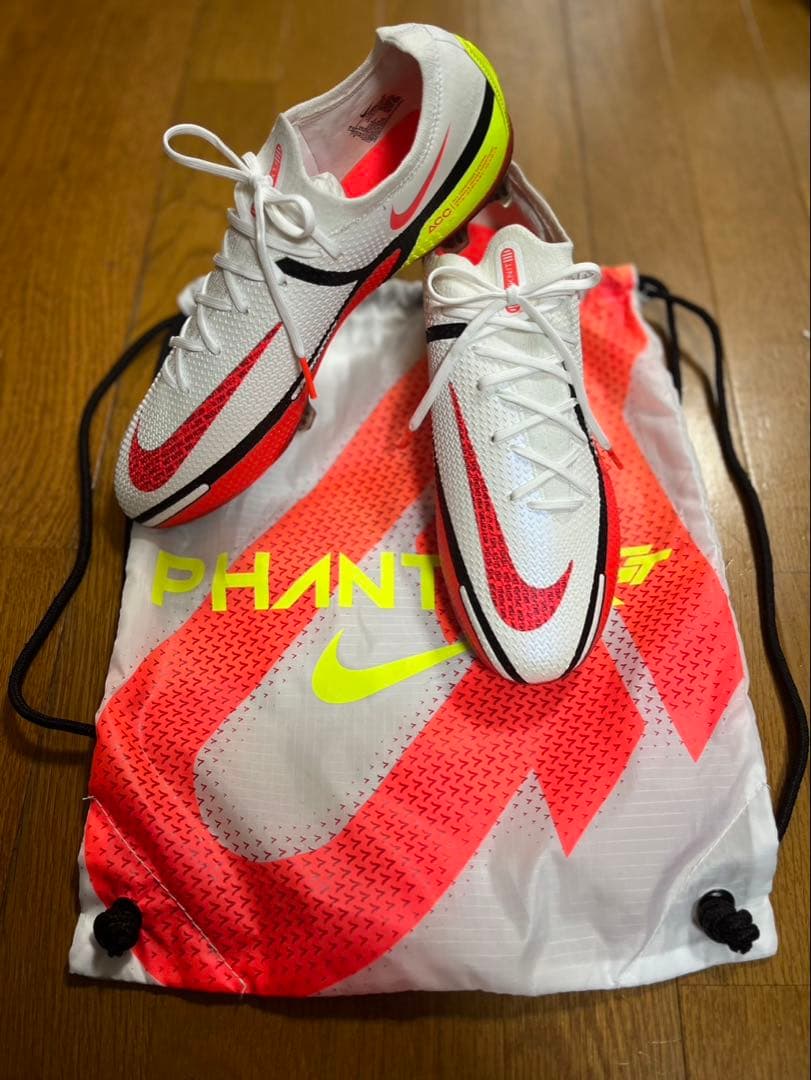Nike Phantom GT スパイク ホワイト/レッド/イエロー【希少】