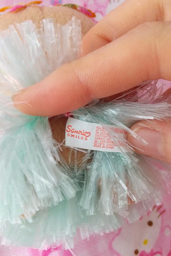 日焼けキティ　キーホルダー　マスコット　ぬいぐるみ　ハワイ　フラダンス