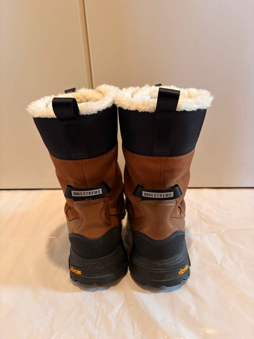 UGG Extreme ブラウンブーツ