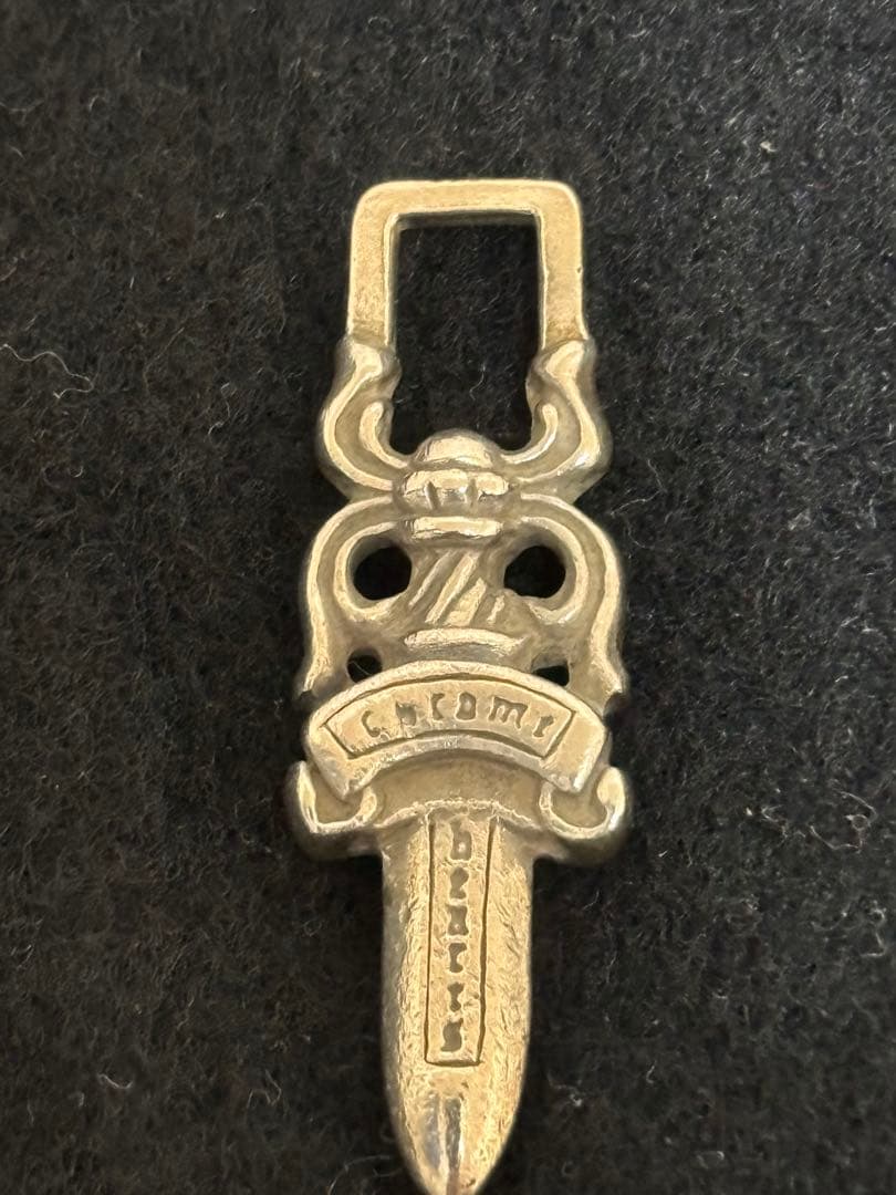 今月限定！値下げ中 クロムハーツ　CHROMEHEARTS ダガージップチャーム