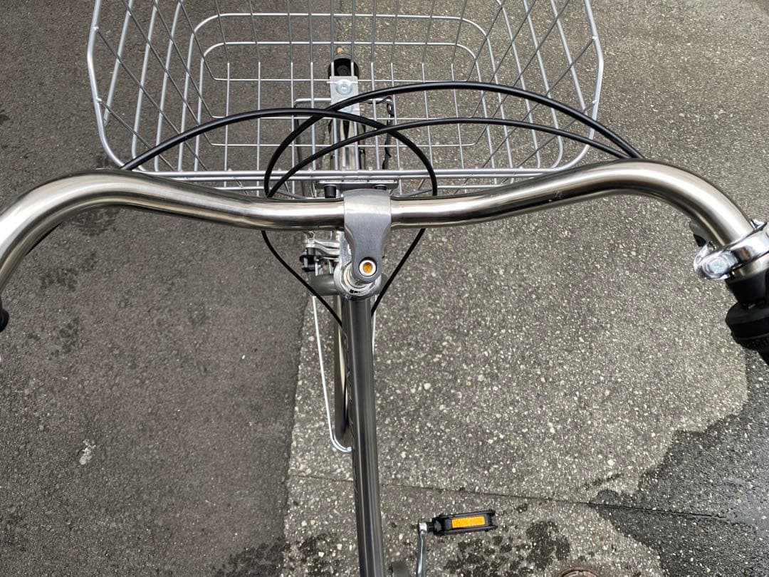 《大阪市・引取限定》26インチ自転車　オートライト・６段変速