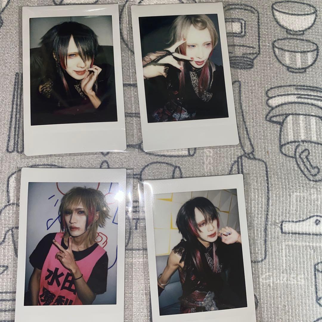 0.1gの誤算　　水田魔梨　チェキ