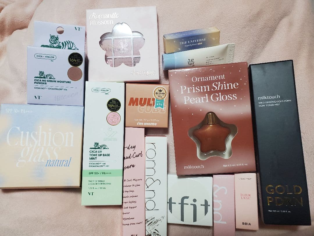 【総額約2万5千円分】韓国コスメ14点まとめ売り