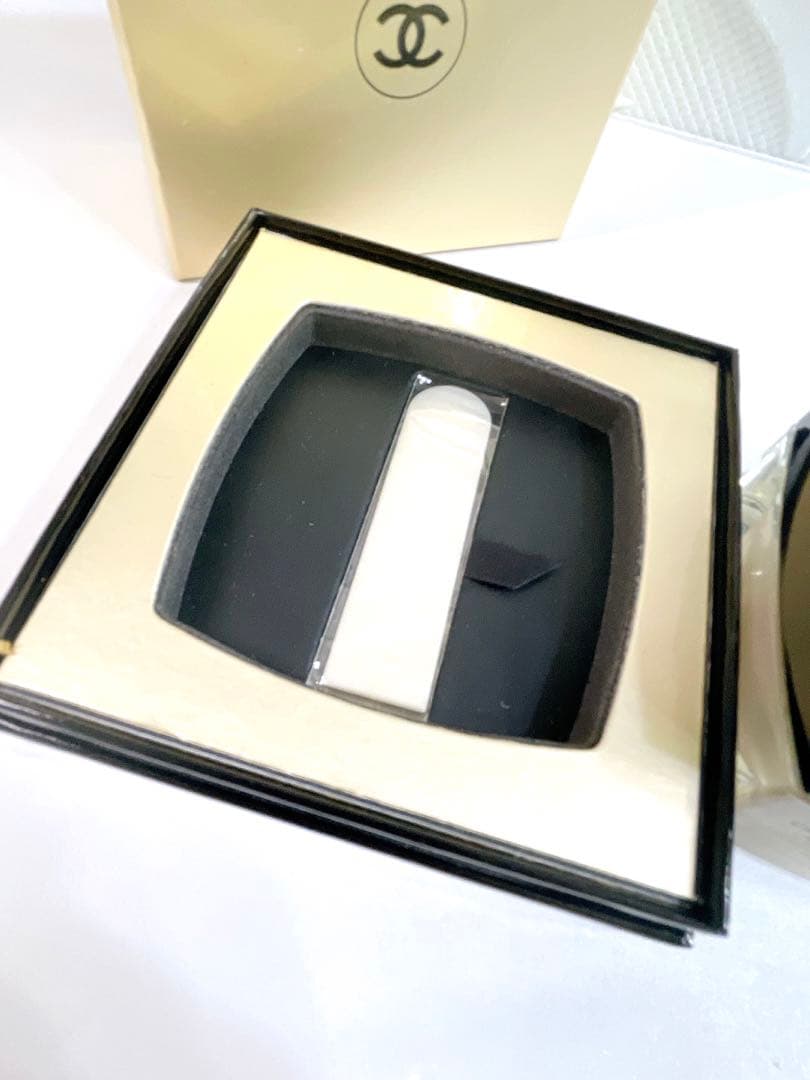 CHANEL サブリマージュ　ラクレーム　エモリエントクリーム