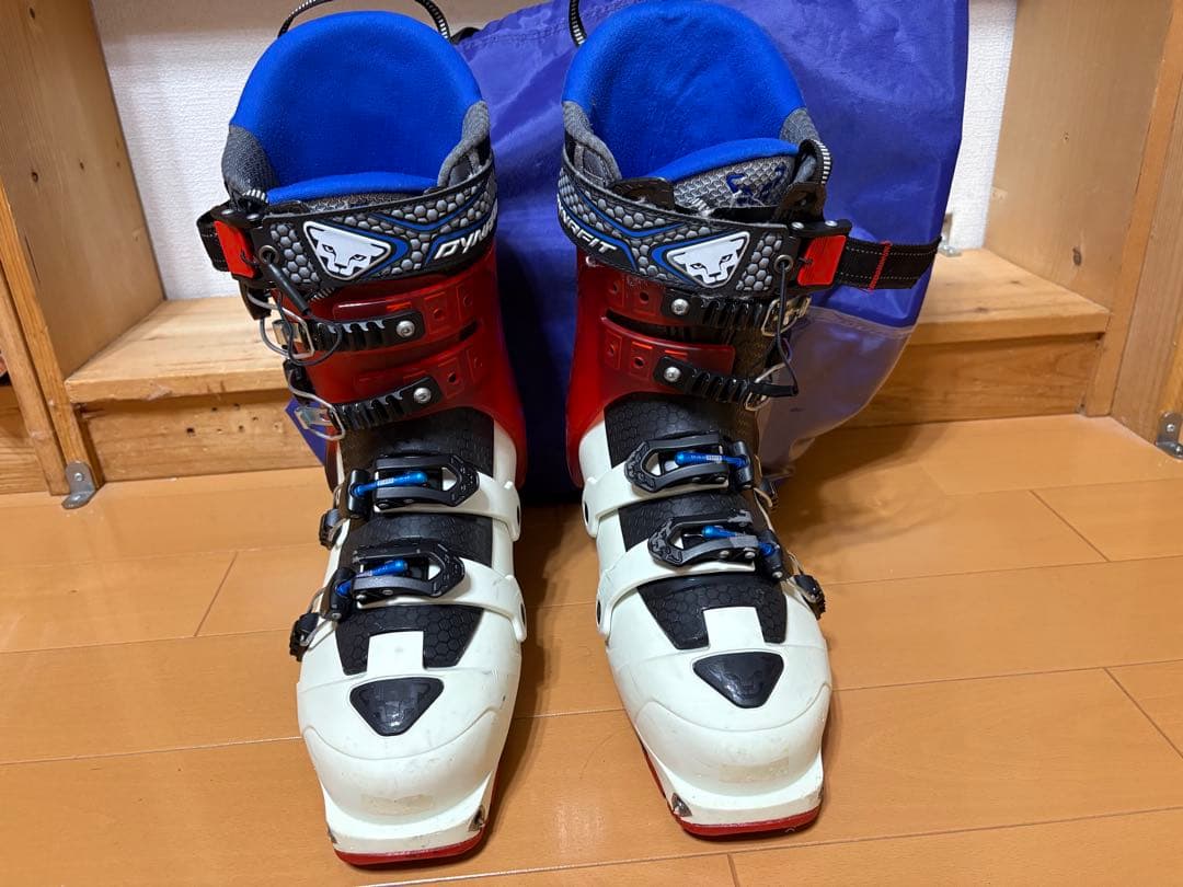 ディナフィット　Radical 28〜28.5cm バックカントリースキーブーツ