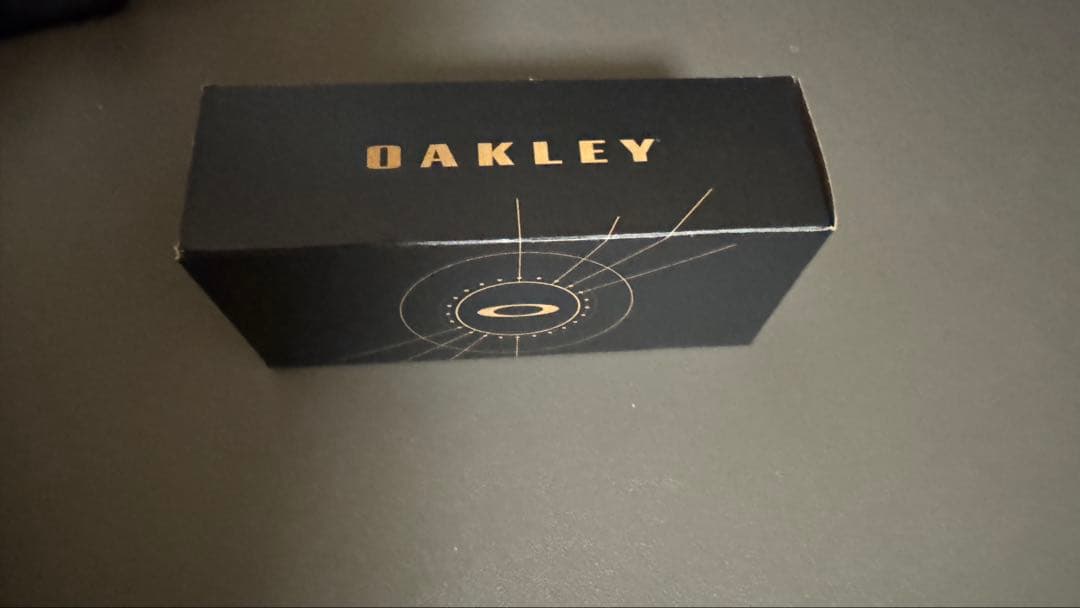 オークリー ホルブルック XL タレックス 偏光レンズ入り