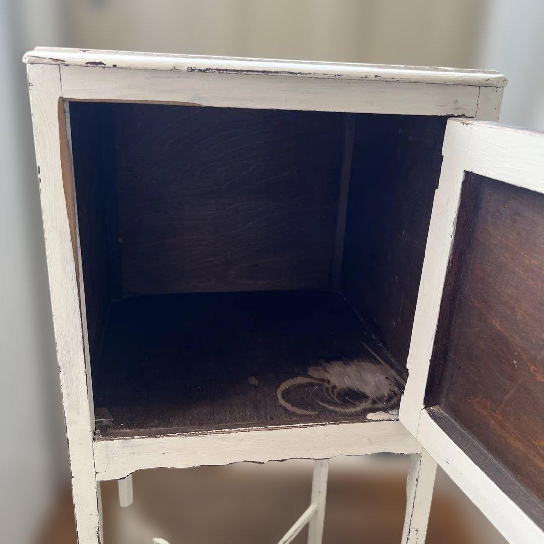 フランスアンティークキャビネット