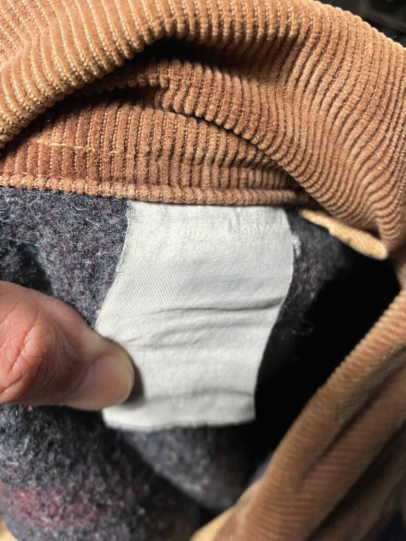 カーハートのチョアコート