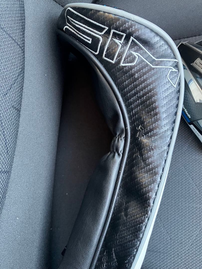 sim max taylormade テーラーメイド　ゴルフ　シム　ドライバー