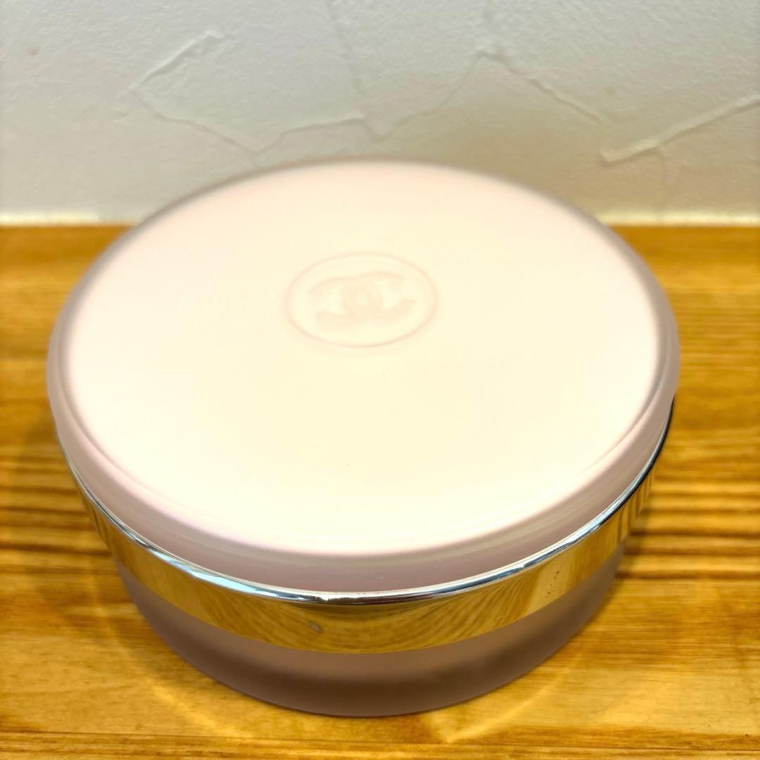 CHANEL オー　タンドゥルボディクリーム 200ml