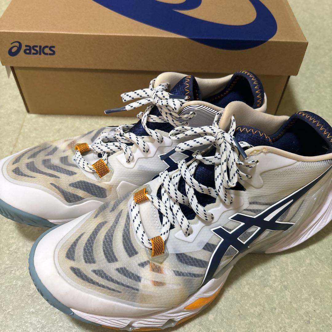asics バレーボールシューズ ホワイト/ネイビー