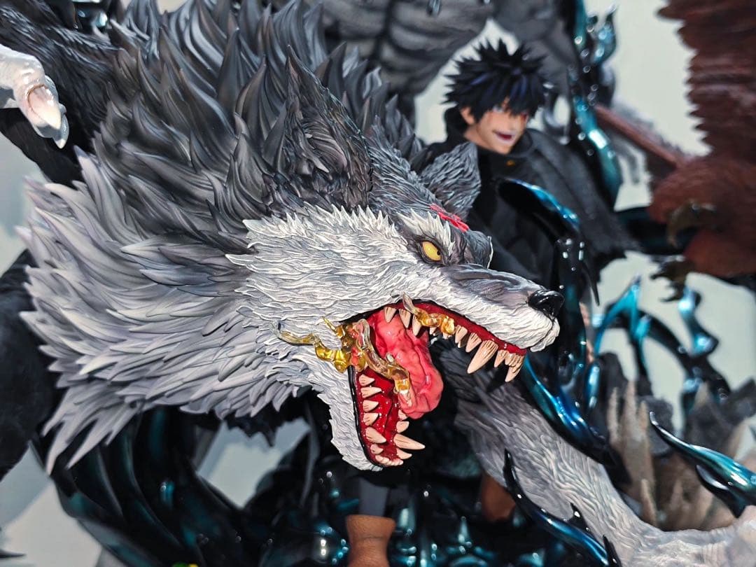 呪術廻戦　十種影法術伏黒恵　魔虚羅　ガレージキッド　フィギュア　完成品