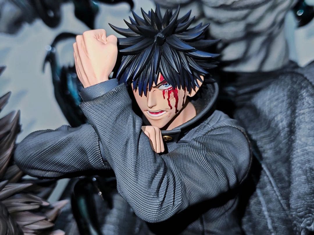 呪術廻戦　十種影法術伏黒恵　魔虚羅　ガレージキッド　フィギュア　完成品