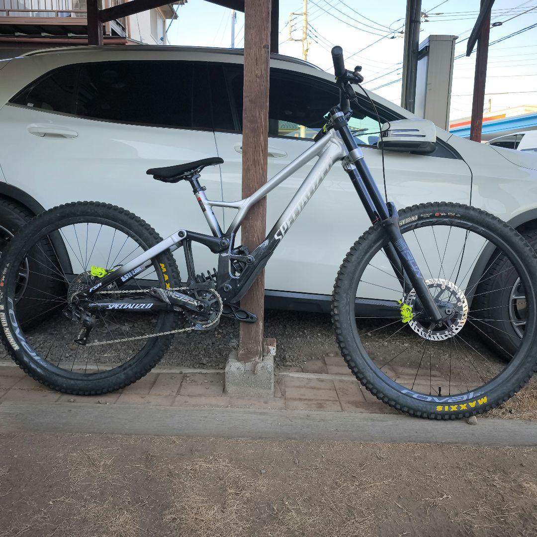 Specialized　Demo8 　Expert サイズS3　2023