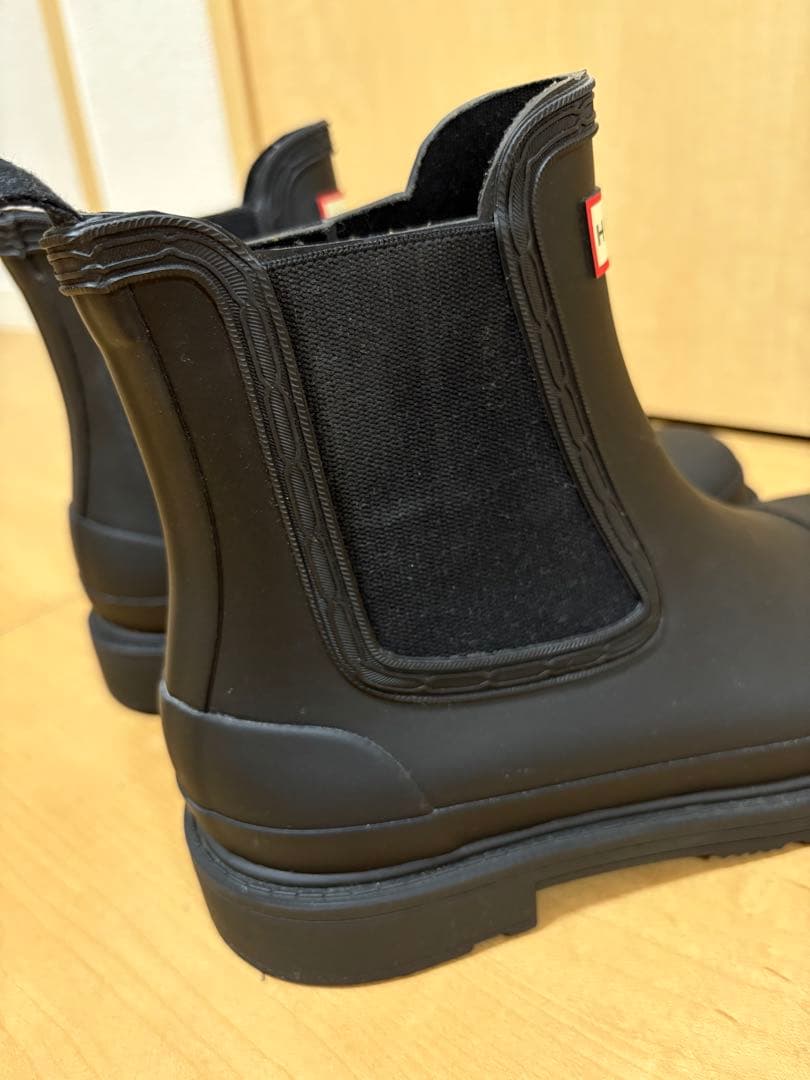 HUNTER ブラック チェルシーブーツ