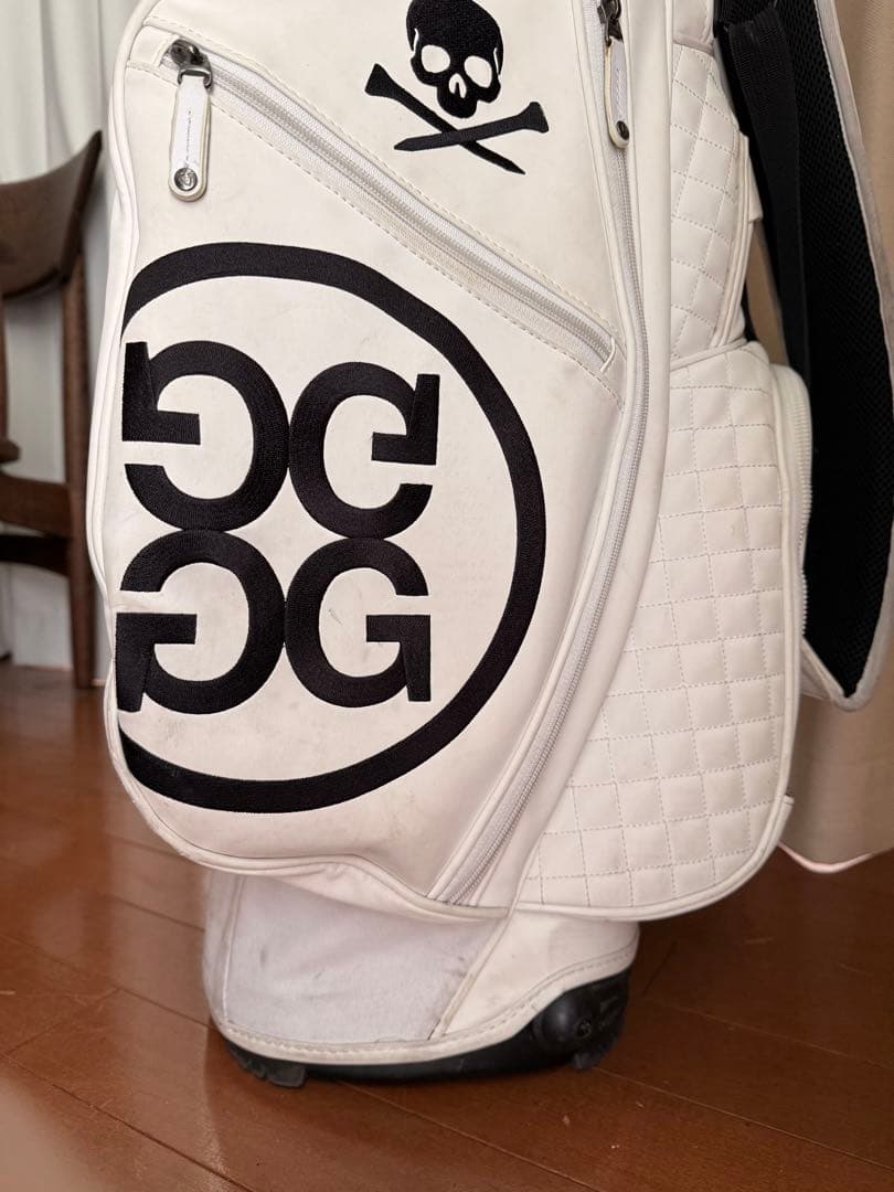 G/FORE ホワイトキャディバッグ