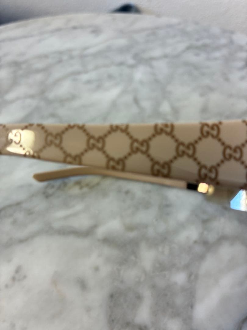 GUCCIサングラス スタッズ ブラウン グラデーション