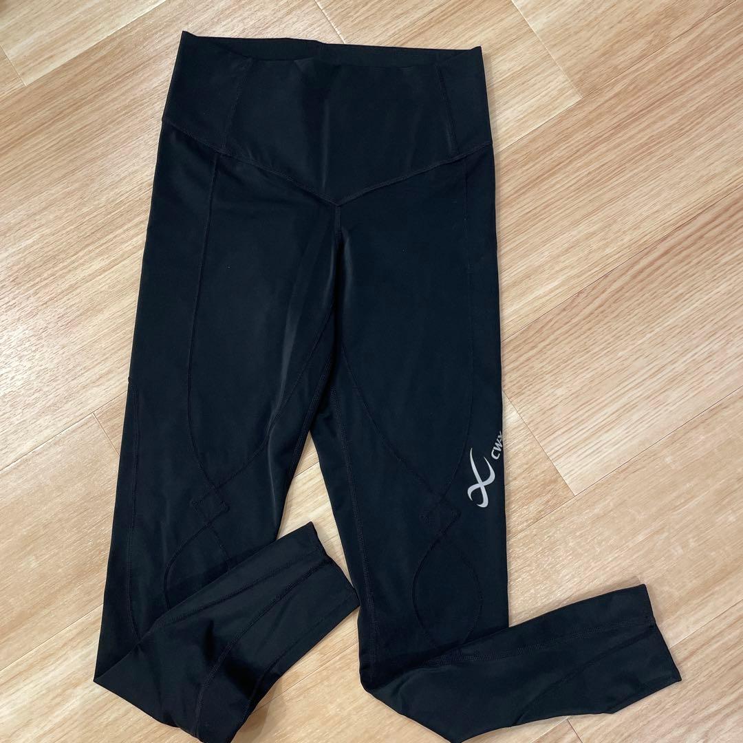 新品未使用　 CW-X(ワコール) スポーツレギンス　M HZY119