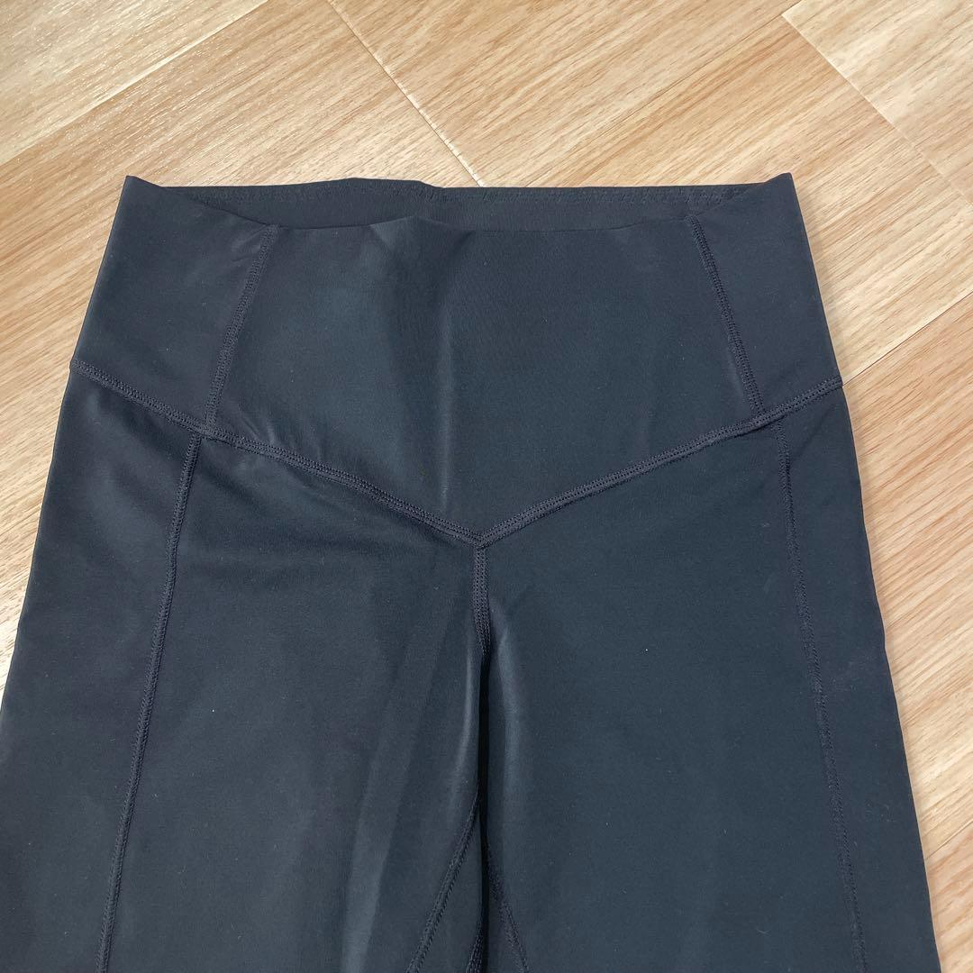 新品未使用　 CW-X(ワコール) スポーツレギンス　M HZY119