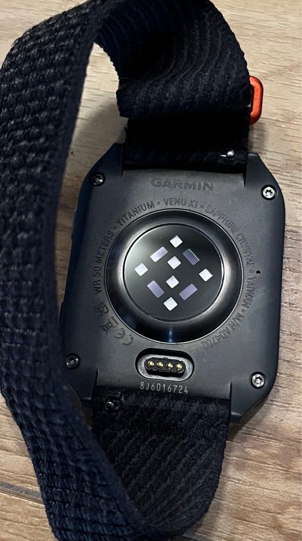 Garmin Venu X1 スマートウォッチ