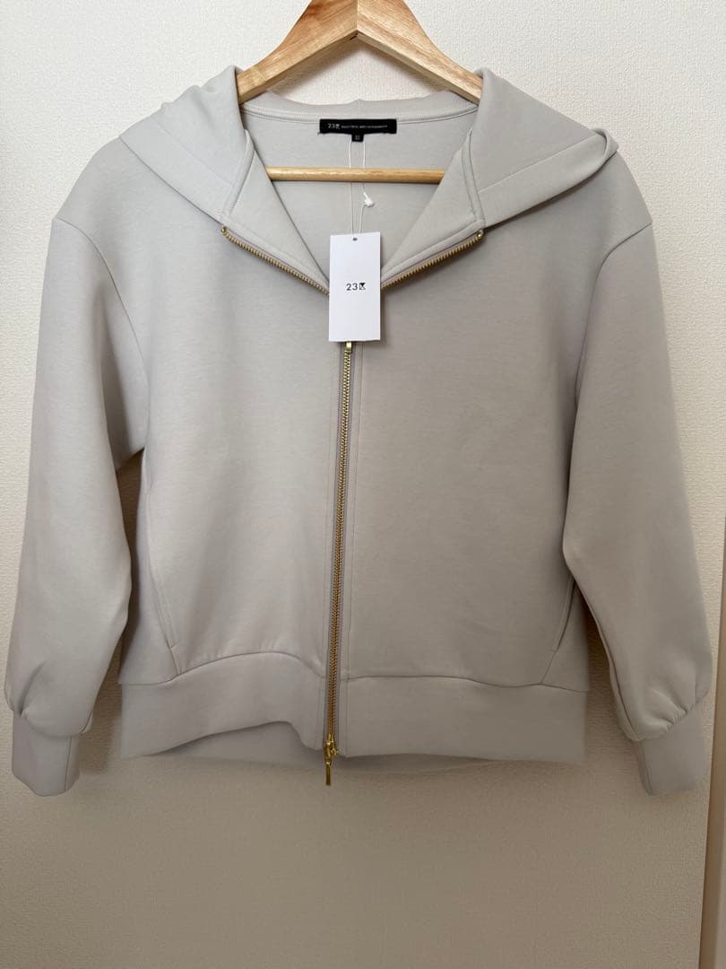 【新品未使用】23区 コットンエアーダンボールコクーンフーディ タグに欠損あり