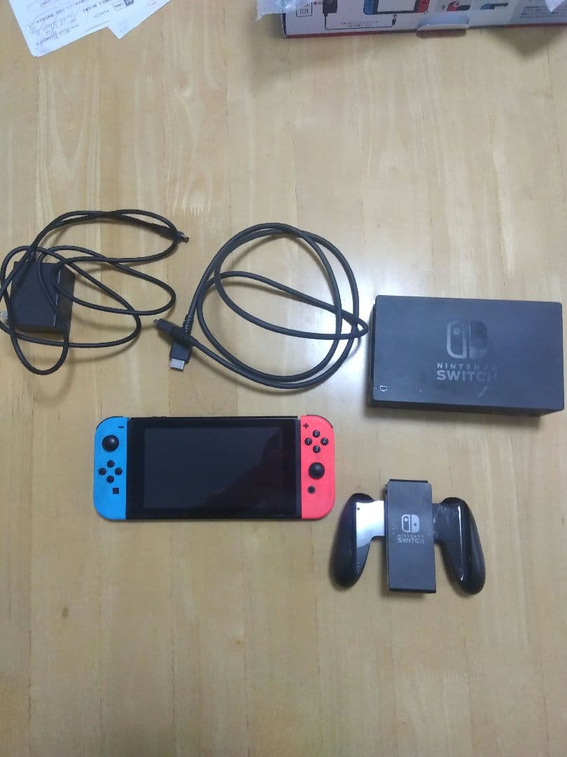 Nintendo Switch 本体 青/赤　ジャンク品