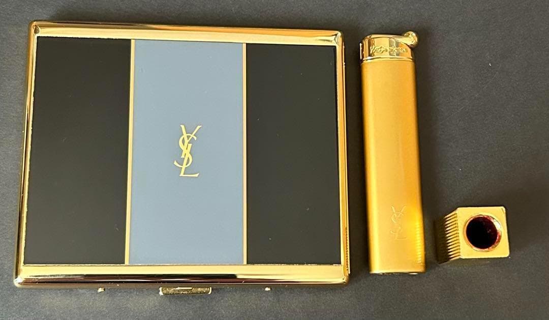 イヴサンローラン シガレットケース＋ライター＋火消 黒金 ロゴ ユニセックス美品
