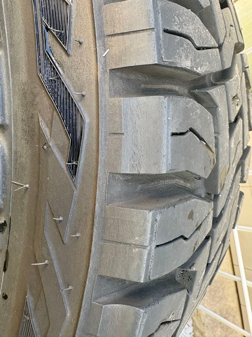 オープンカントリー　215/65 R16C ホイールDAYTONA セット