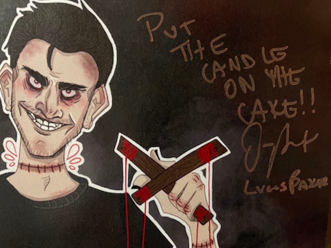 値下げ中:バイオハザード　声優ジェシー・ピメンテル直筆サイン入り本人のイラスト絵