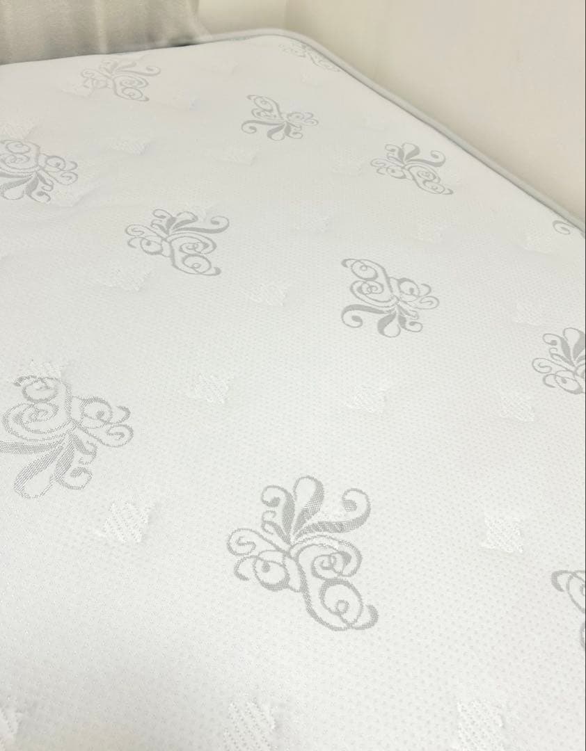 ＭＩ　NIHON BED Silky シフォン セミダブル