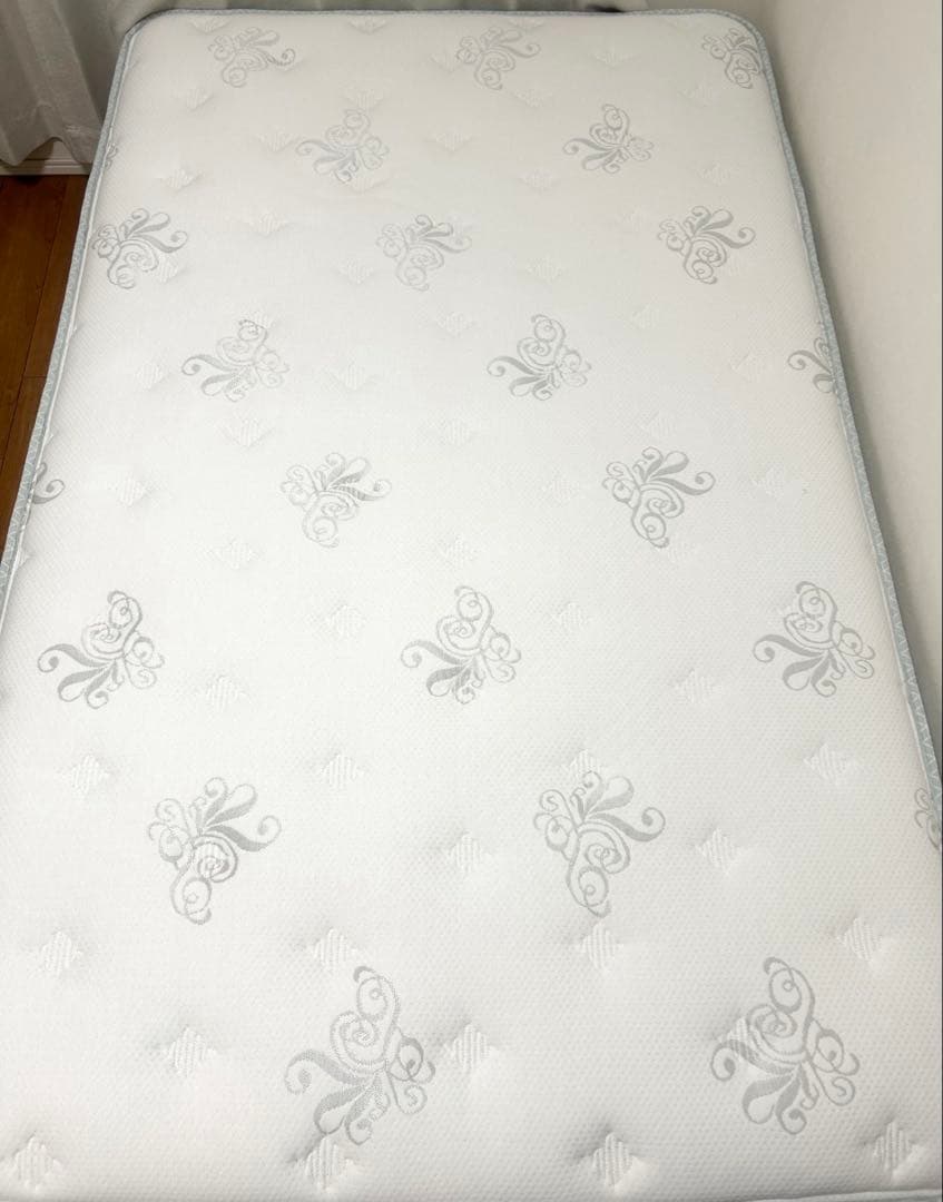 ＭＩ　NIHON BED Silky シフォン セミダブル